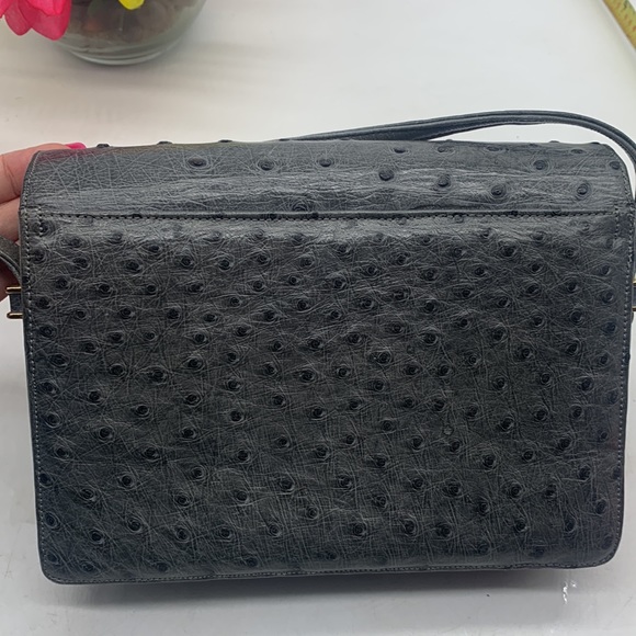 Cape Cobra Gray Leather Ostrich Print Vintage Crossbody Bag. MCB3014E - Picture 4 of 15